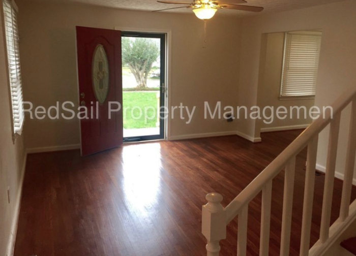 1628 Orcutt Avenue - Photo 2 of 13