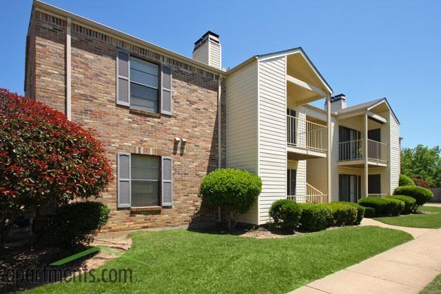 Beau Terre Apartments - Photo 3 of 15