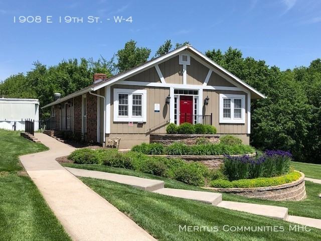 1908 E 19th St #W4 - Photo 3 of 4