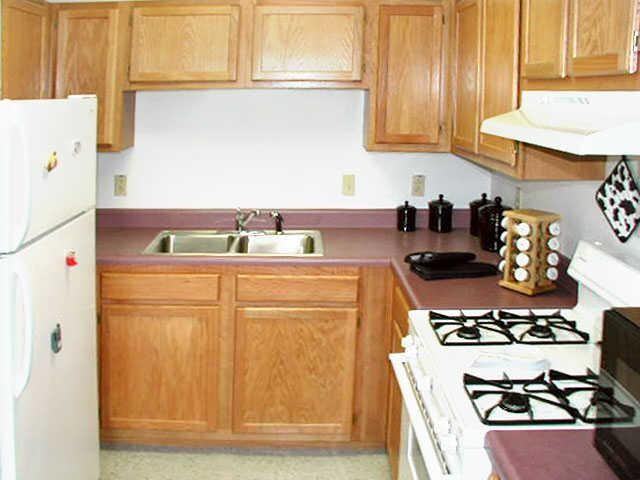 Madison Park Place - Photo 2 of 25