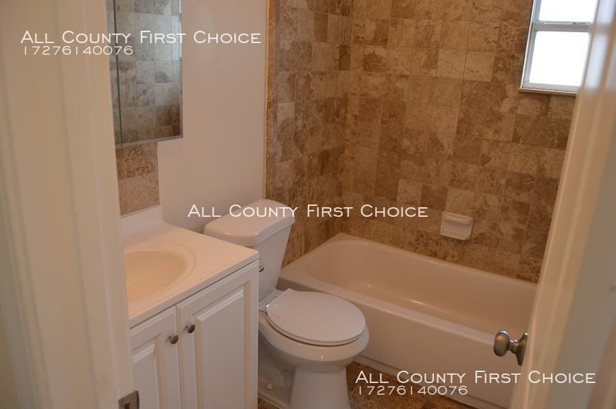 2585 9th Ave N - Photo 3 of 9