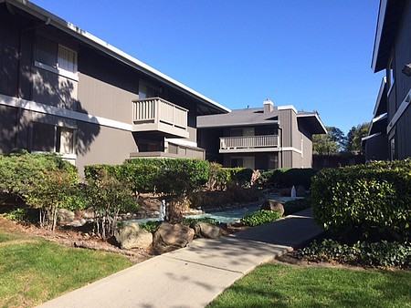 Vista del Lago - Photo 6 of 157