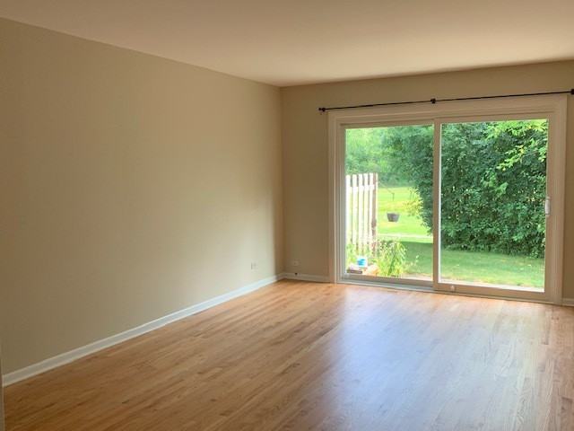 676 Mallard Ln - Photo 3 of 9