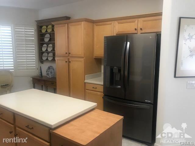 39124 Sandy Dr - Photo 3 of 10