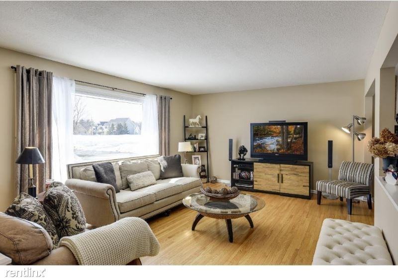 2268 Grand Ave. - Photo 3 of 16