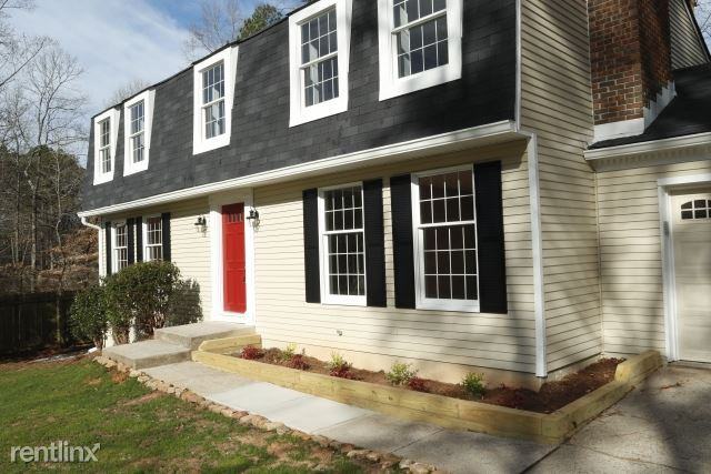 130 Hillside Ln - Photo 2 of 24