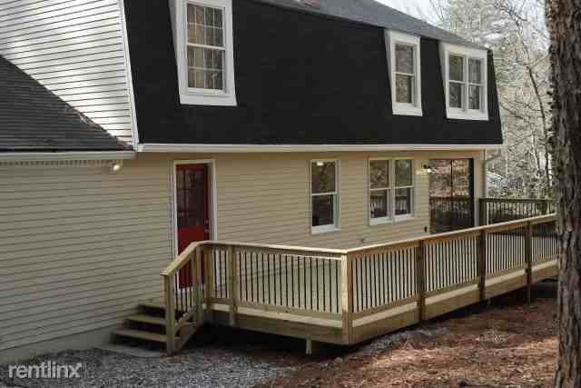 130 Hillside Ln - Photo 3 of 24