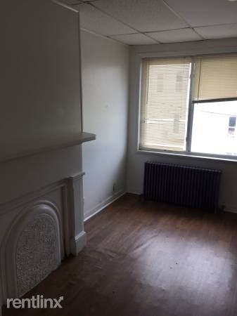 102 Jucunda St - Photo 3 of 11