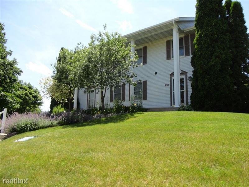 1989 1st Ave 1 - Photo 2 of 15