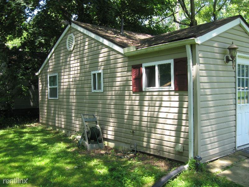 188 W. Magnet St. - Photo 2 of 6