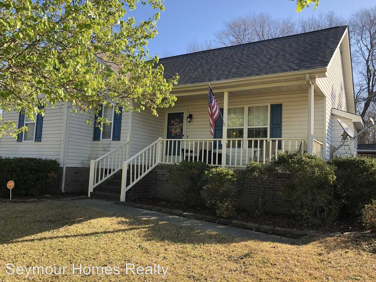 204 Twin Creeks Drive - Photo 3 of 21