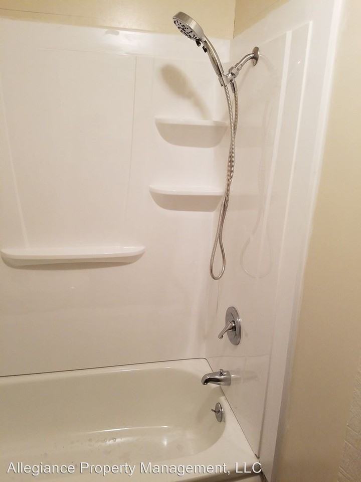 9541 Diascund Reservoir Rd - Photo 2 of 6