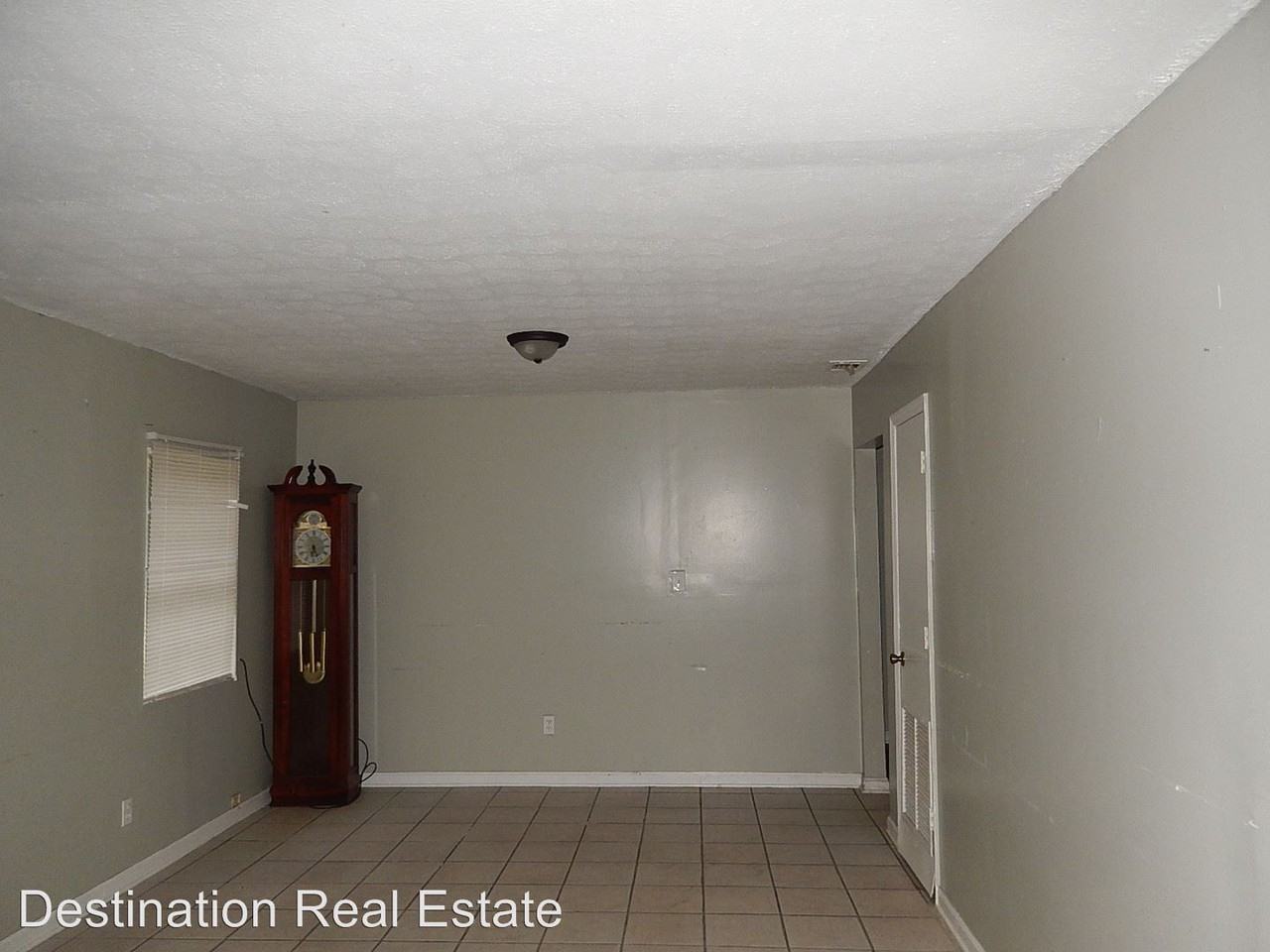 42 Pine Cone Street - Photo 2 of 10