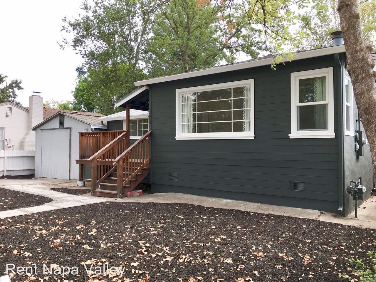 1504 Lake St - Photo 2 of 14