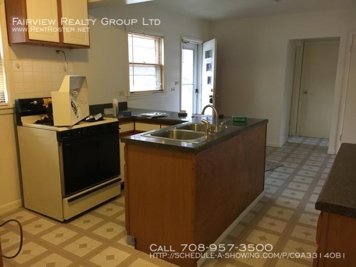 22503 Ridgeway Ave - Photo 2 of 13