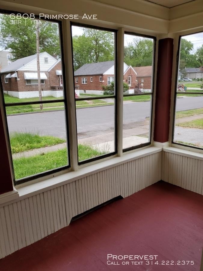 6808 Primrose Ave - Photo 2 of 11