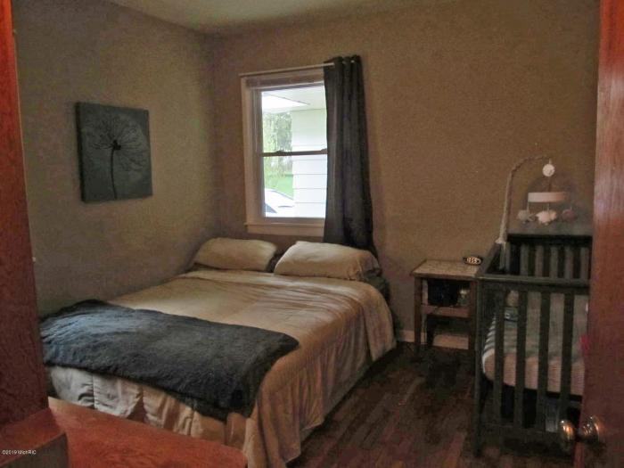 6954 N 30th Street - Photo 2 of 9