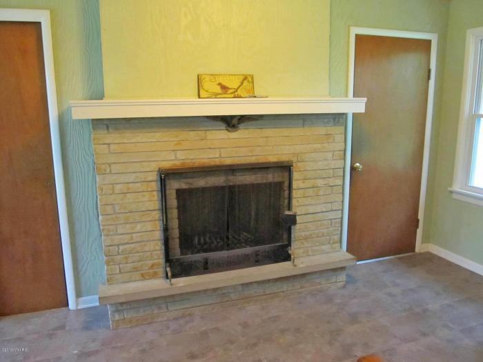 6954 N 30th Street - Photo 3 of 9