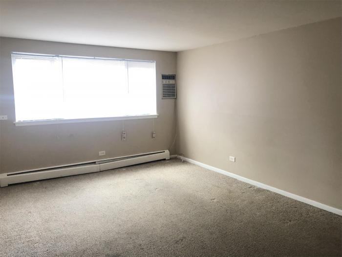 1479 Meyer St - 1 - Photo 2 of 6