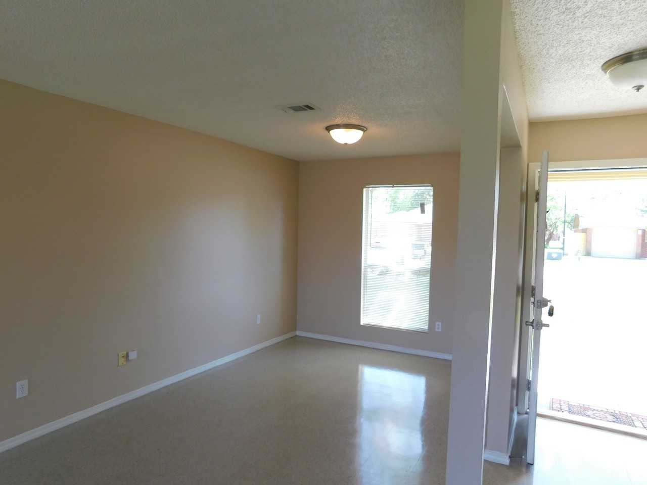 44 Marella Ct - Photo 3 of 10