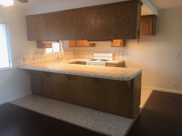 103 Gordon Pl - Photo 3 of 23