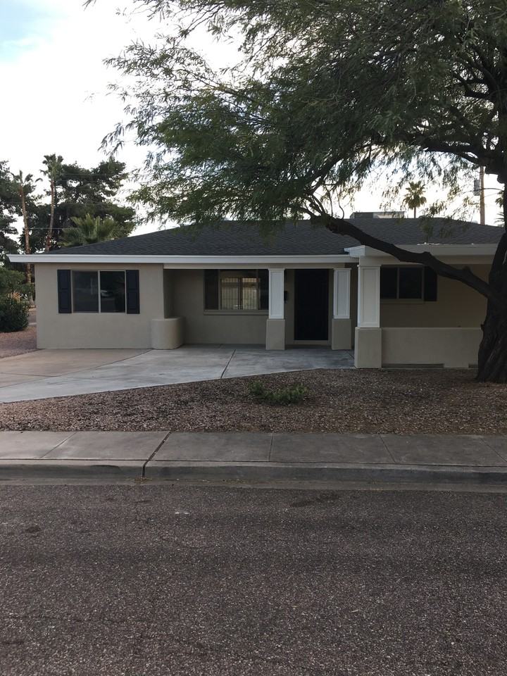 6561 E 6th St - Photo 2 of 10