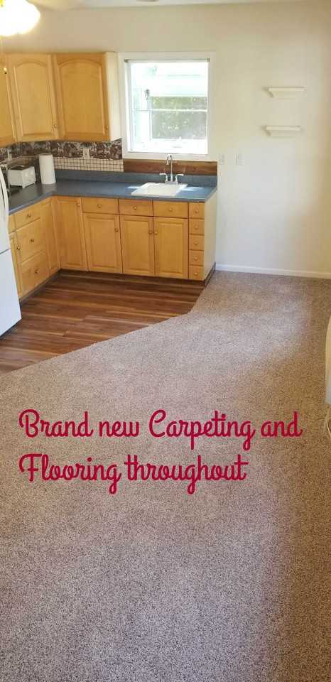 7516 Rivershore Dr - Photo 3 of 9