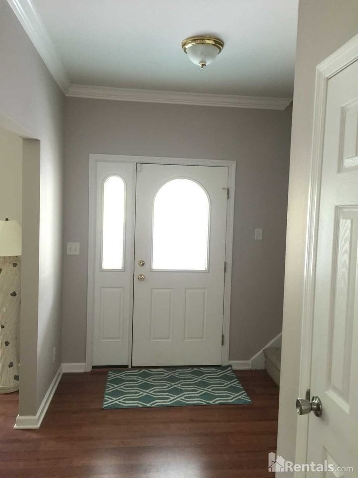 33 Chapel Hill Church Road - Photo 2 of 10