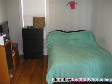 340 Newton Ave N - Photo 3 of 14