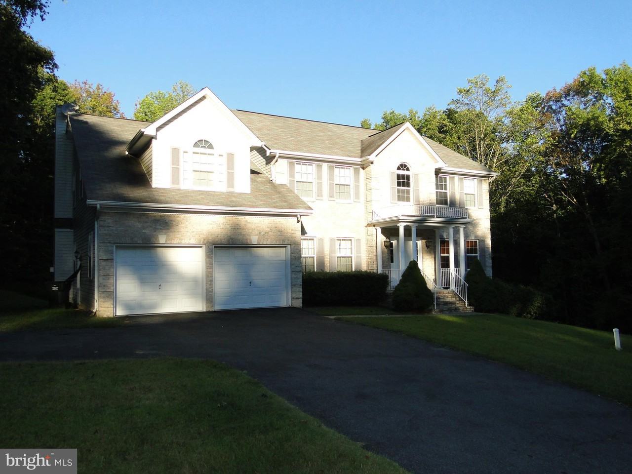 4220 Weeping Willow Lane - Photo 2 of 33