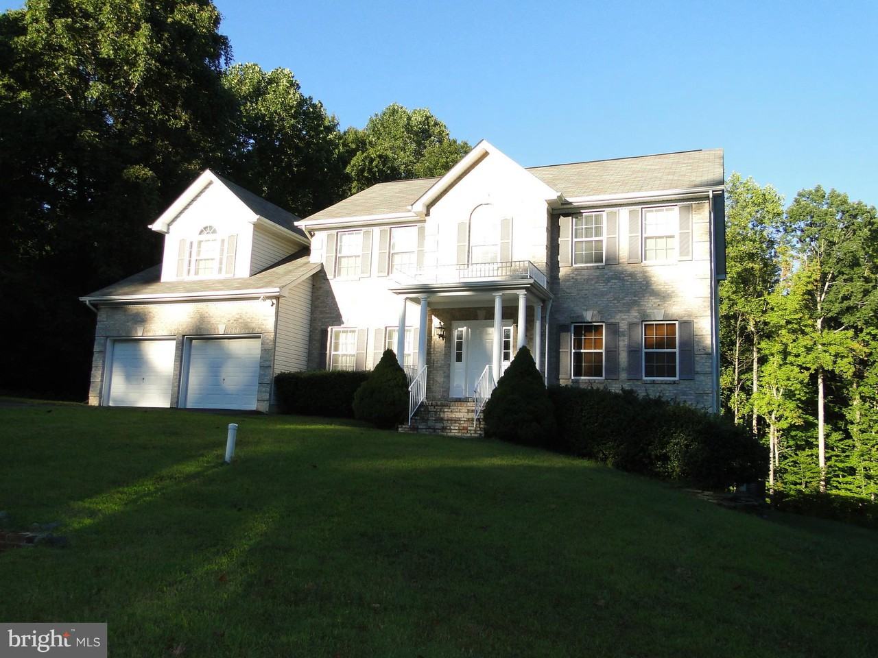 4220 Weeping Willow Lane - Photo 3 of 33