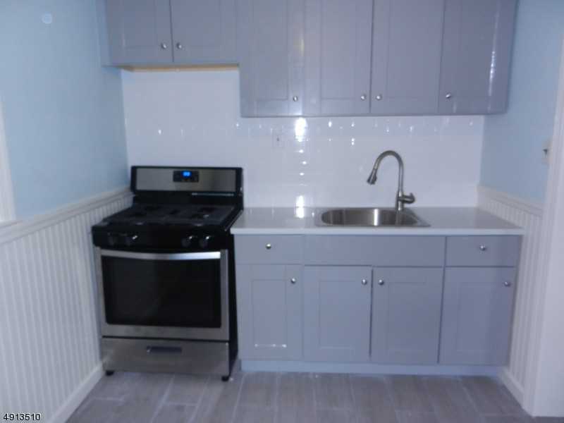 527 Willow Ave Unit 2 #1 - Photo 2 of 11