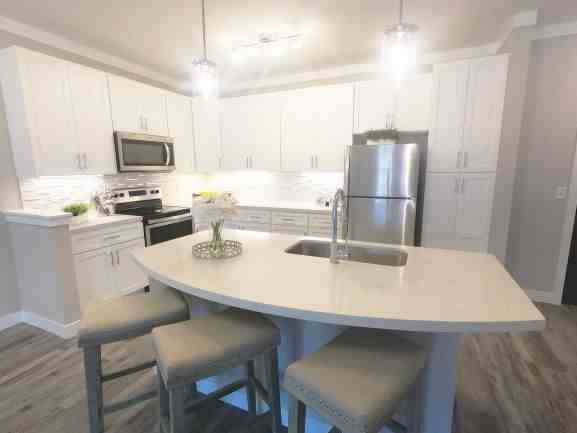 350 Arden Way - Photo 2 of 17