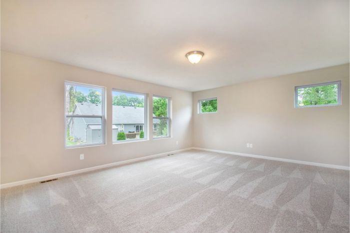 16541 Charles Town Drive - Photo 3 of 14