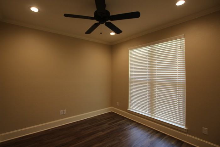 404 3rd St. - Photo 3 of 36