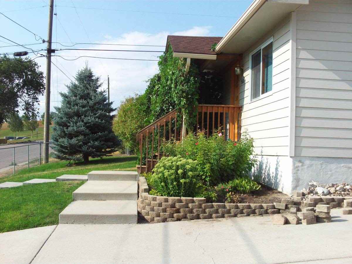 1508 Midway Street - Photo 5 of 30