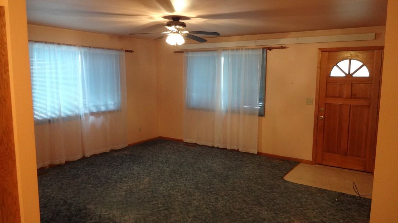 1508 Midway Street - Photo 7 of 30