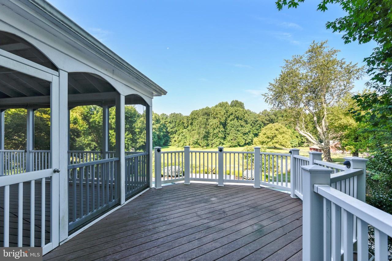 7330 Wolf Run Shoals Road - Photo 3 of 50