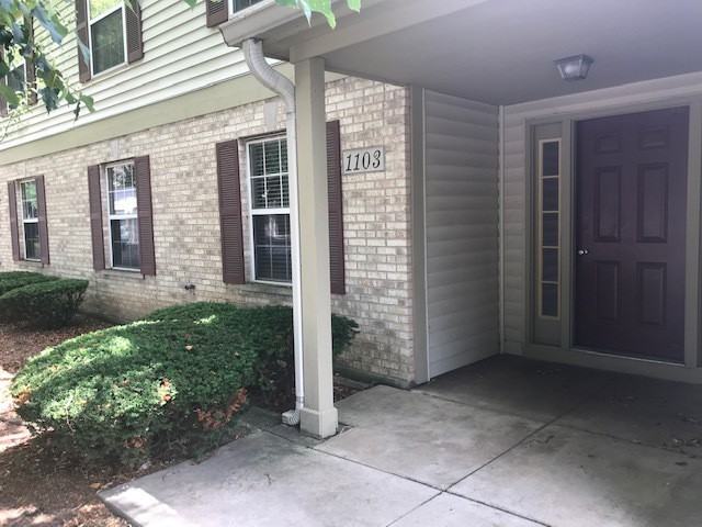 1103 Stratford #D - Photo 2 of 13