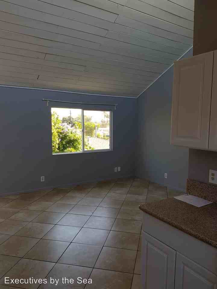 3614 -3616 Highland Avenue - Photo 3 of 6