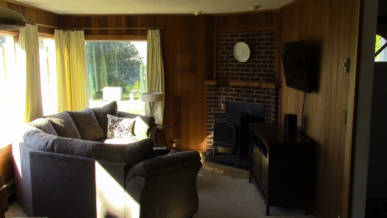 60 Raven Ln - Photo 2 of 19