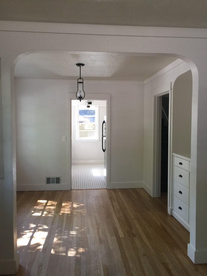 692 2nd Street - Photo 3 of 16