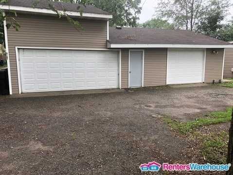 8107 Pillsbury Ave S - Photo 3 of 18