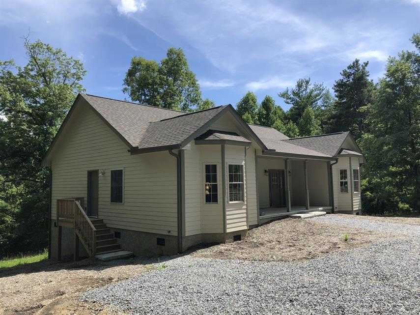 261 Miller Drive - Photo 2 of 10