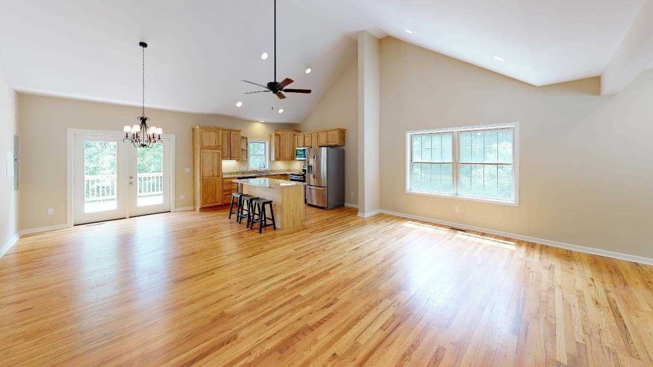 261 Miller Drive - Photo 3 of 10