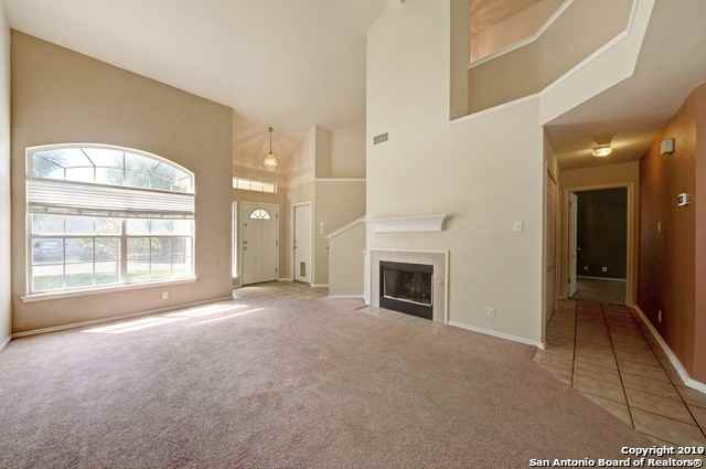 6043 Woodway Ct - Photo 3 of 19