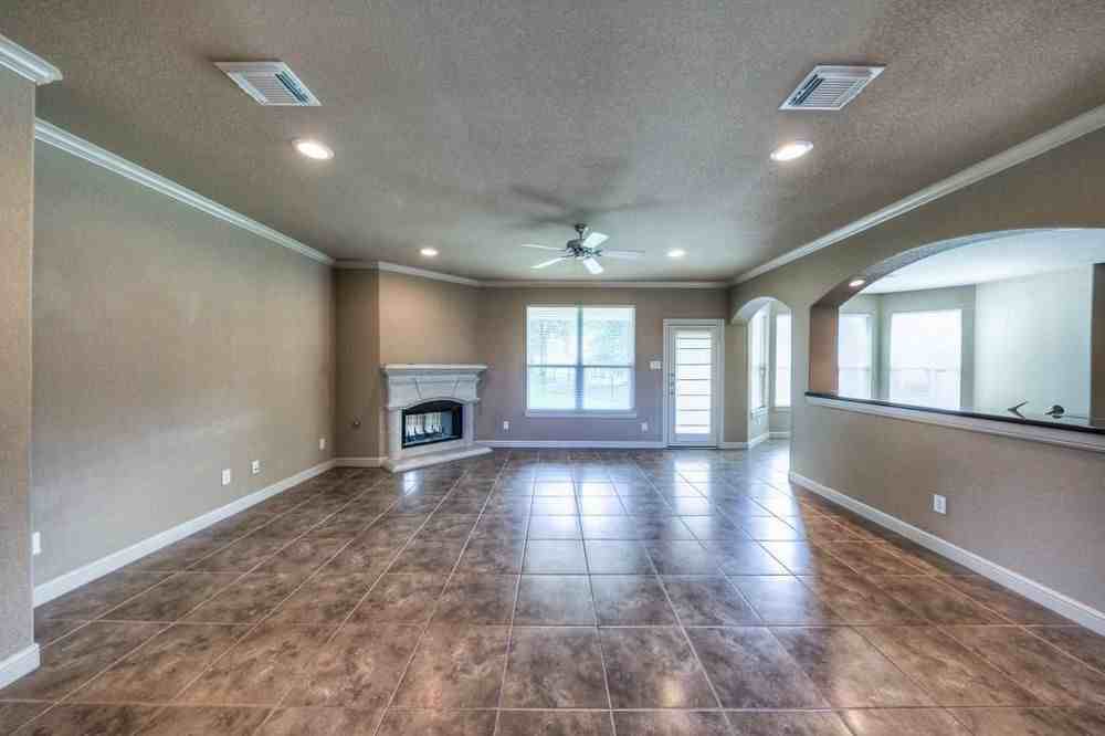 16857 Falcon Sound Drive - Photo 3 of 6