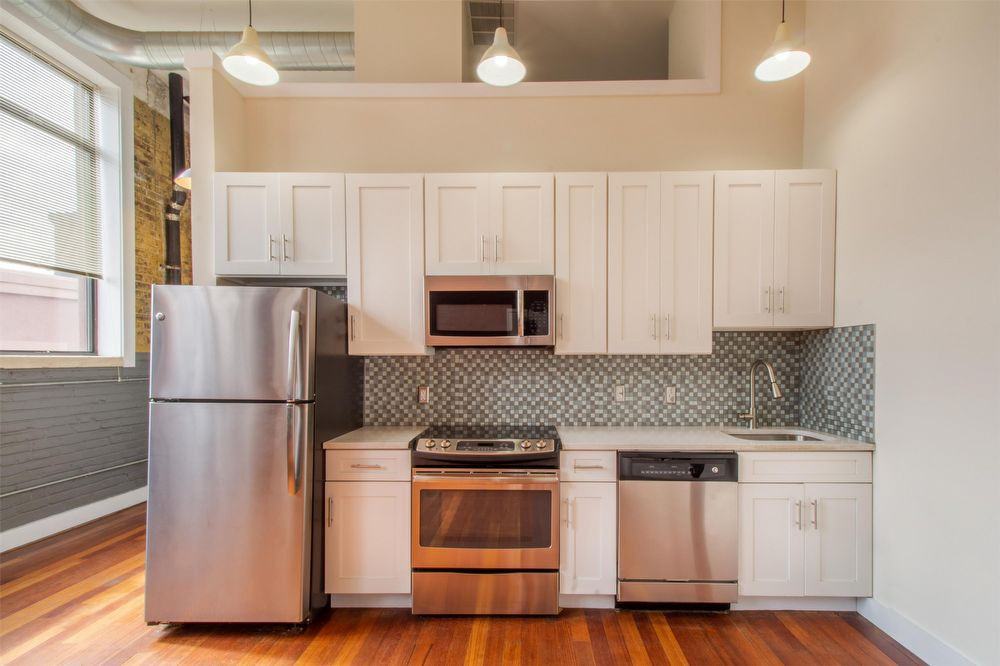 3421 Richmond Street - 207 - Photo 3 of 10