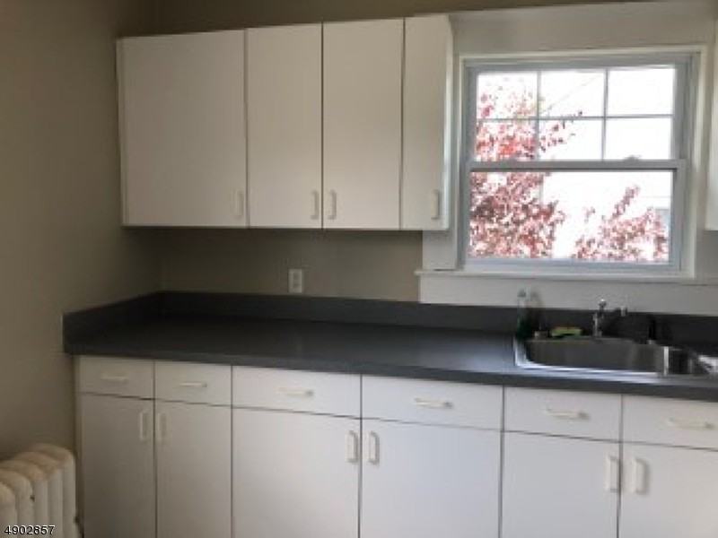 113 Claremont Ave - Photo 2 of 6