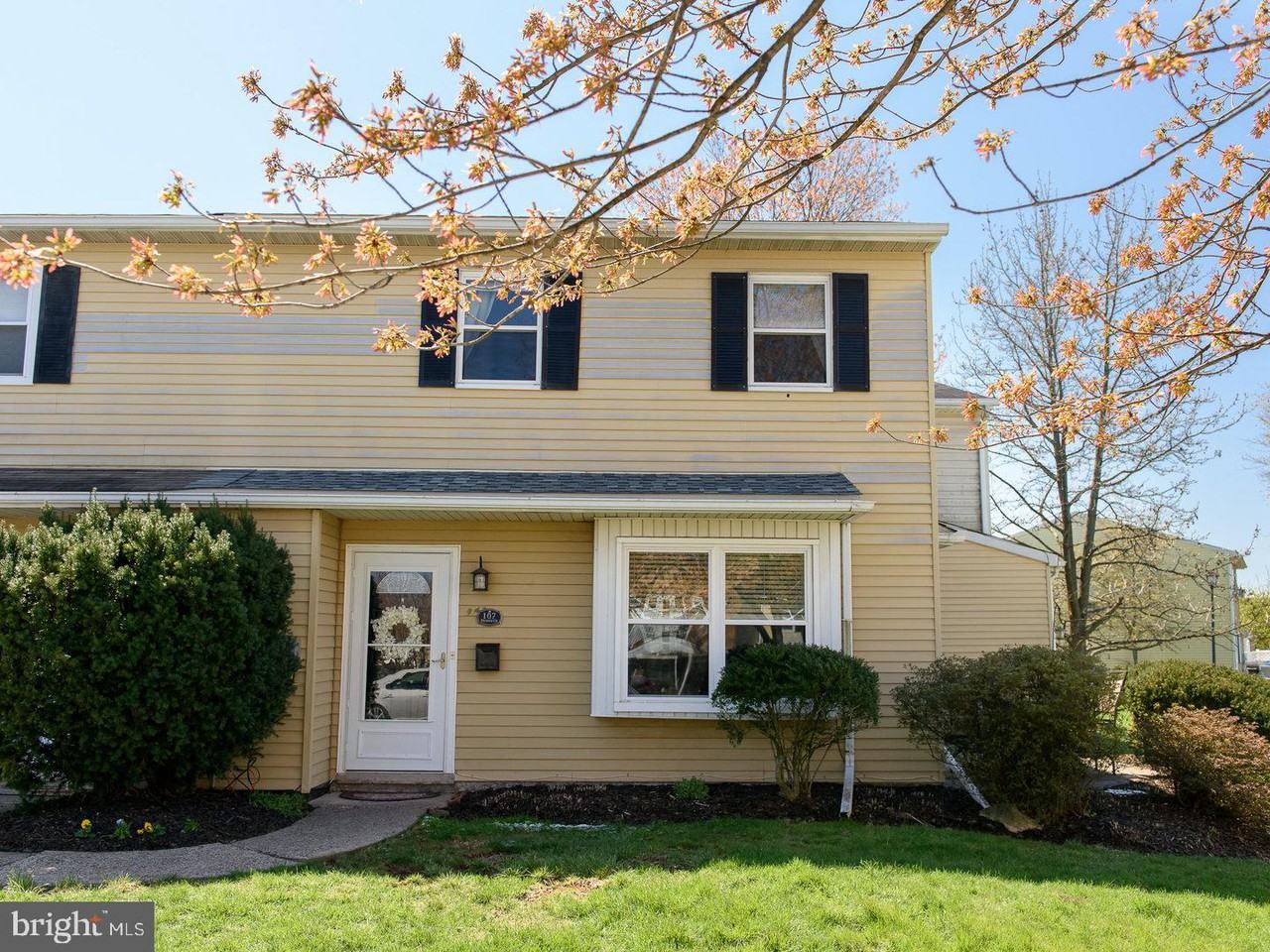 107 Reliance Circle - Photo 2 of 24